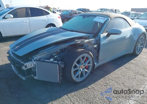 2025 Porsche 911 Carrera 4 Gts /Carrera Gts из США, поврежденный, VIN WP0CB2A93SS247259